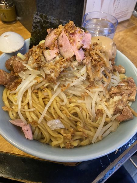 「裏そば 超身体に悪い肉油そば 1200」@塩そば 桑ばらの写真