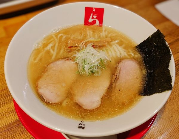 「焼干しそば」@麺切り 白流の写真