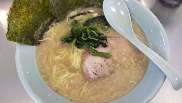 「モーニングラーメン450円（平日、月～木10時まで）」@ラーメンショップ 野田店の写真