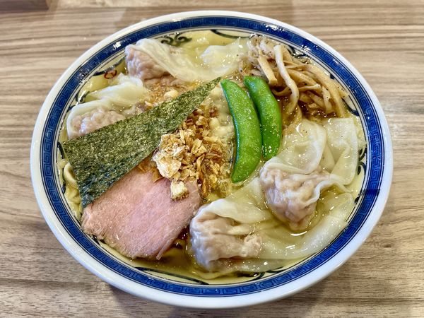 「塩ワンタンメン」@くじら食堂 nonowa東小金井店の写真