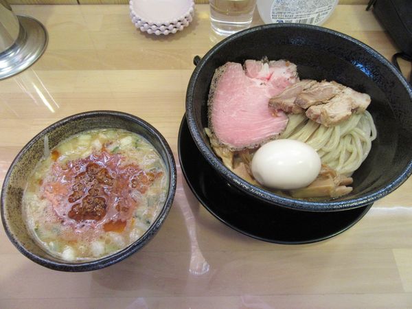 「限定　濃厚味噌つけそば（１１００円）＋特製トッピング２５０円」@麺屋壱心の写真