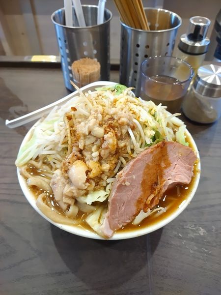 「ラーメン やさい アブラ にんにく少なめ」@ラーメン どんの写真