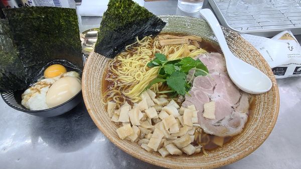 「新春 虎河豚出汁正油ラーメン」@覆麺 智の写真