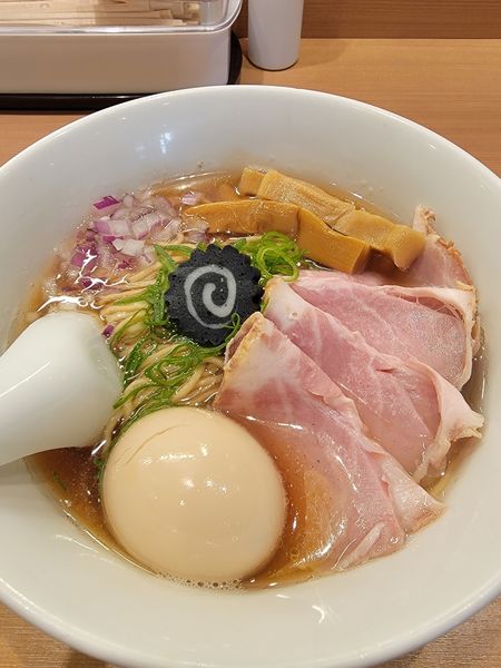 「特製炭火焼鯵煮干そば」@らぁ麺 はやし田 武蔵小杉店の写真