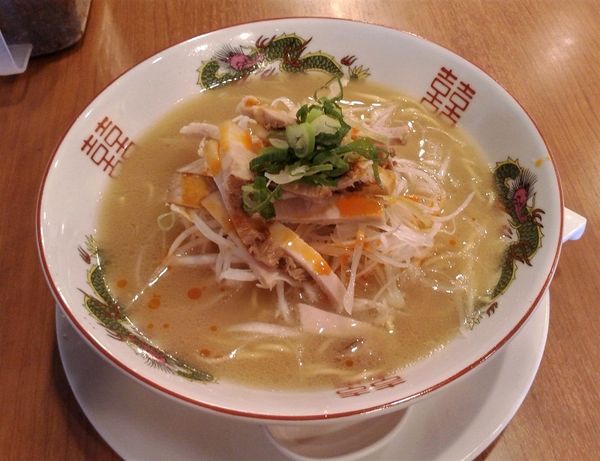 「ネギチャーシューメン(750円)」@居酒屋 一香の写真