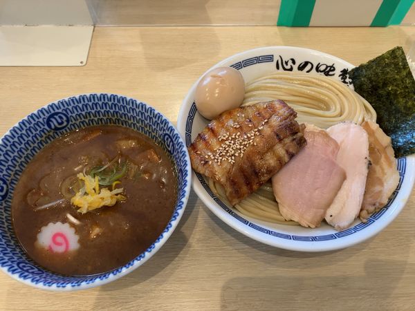 「特製つけ麺　1200円、中盛（300g）50円」@心の味製麺 平井店の写真