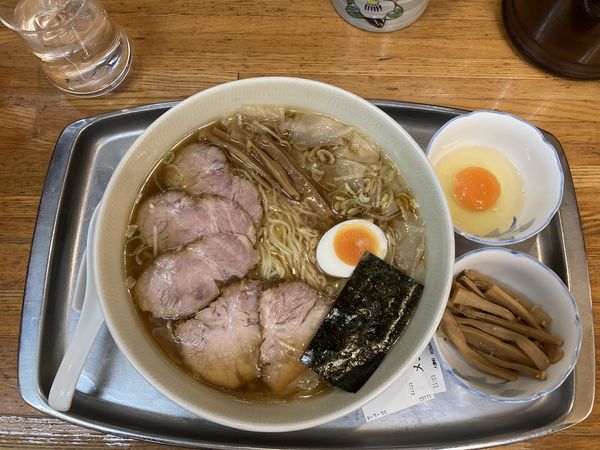 「チャーシューワンタン麺+生玉子+メンマ」@大勝軒 昭島店の写真