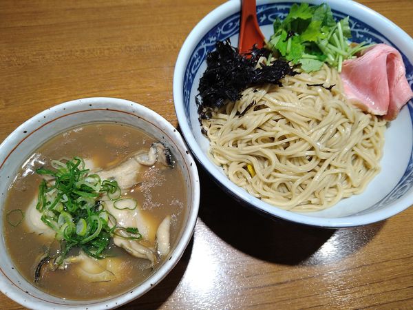 「【年末年始SP】大粒真牡蠣のつけそば ￥1600」@寿製麺よしかわ 川越店の写真