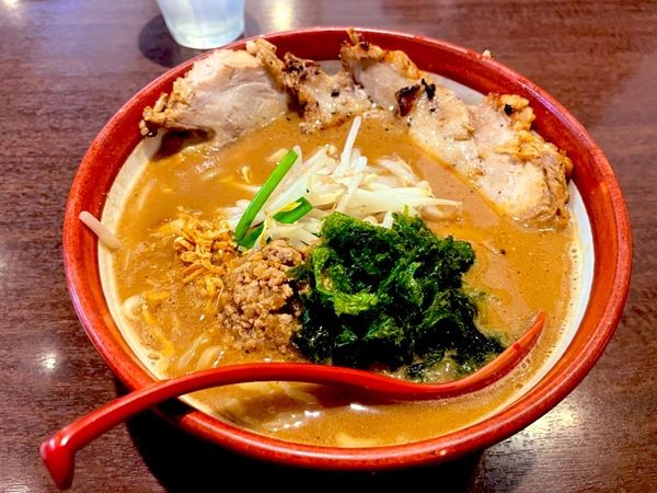 「伊勢味噌あぶりちゃーしゅー麺」@蔵deらーめんの写真