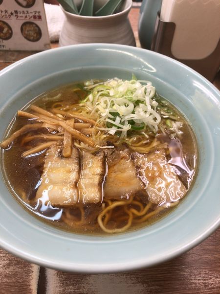 「ラーメン」@名代らーめん 航海屋 新宿店の写真