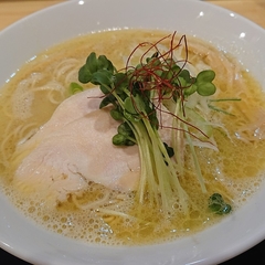 鶏白湯ラーメン ぱいず オリオン通り店の画像