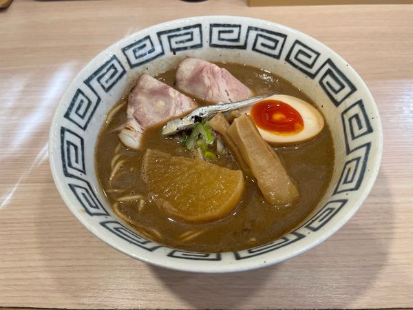 「特製濃厚煮干しラーメン」@煮干しらーめん 田中にぼるの写真