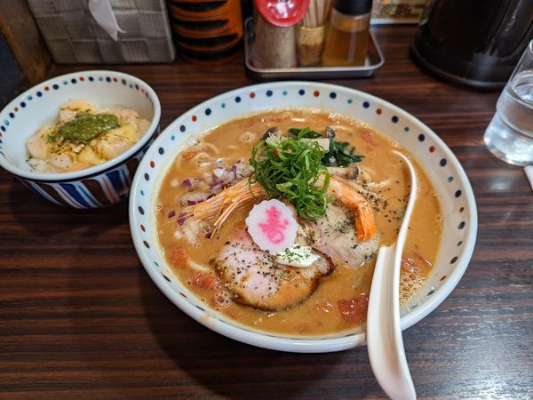 「新春海老味噌麺」@らー麺 あけどやの写真