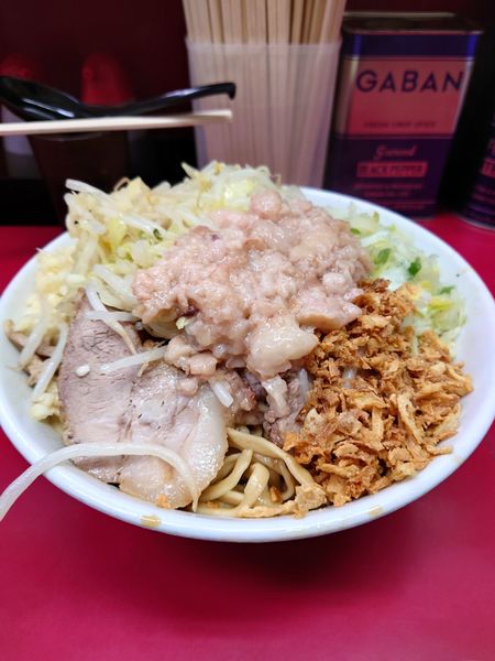 「大ねぎ汁なし  ニンニク  アブラ」@ラーメン二郎 中山駅前店の写真