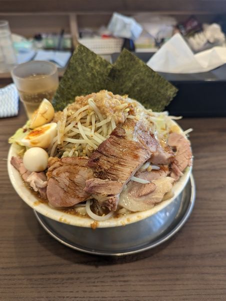 「金豚ラーメン 全マシ」@ラーメン 豚輝の写真