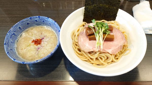 「塩つけ麺（中） 960円 + 煮豚丼 260円」@ラーメンつけ麺 奔放の写真