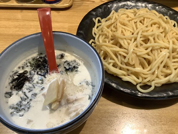 「塩つけ麺　中盛」@つけ麺 ががちゃい 中山店の写真