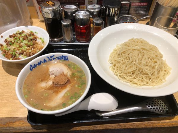 「豚そばつけ麺」@らあめん花月嵐 新大久保店の写真