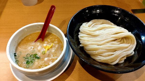 「鶏白湯つけ麺「醤油」　900円」@麺堂 稲葉の写真