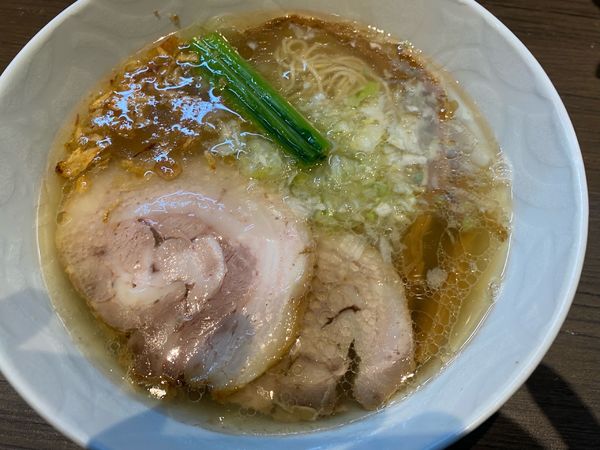 「塩ラーメン」@支那そばや 本店の写真