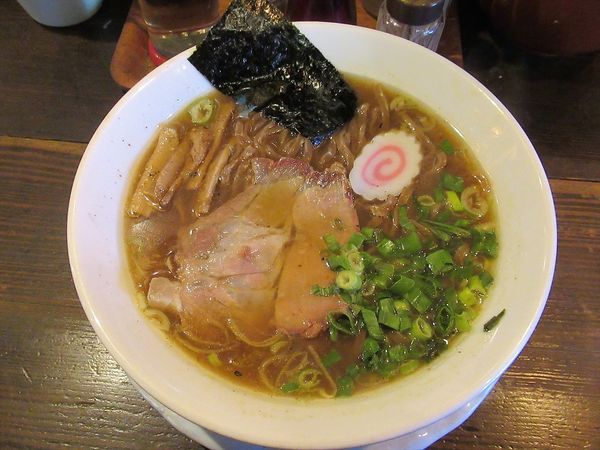「らあめん（600円）」@麺酒場 なすびの写真