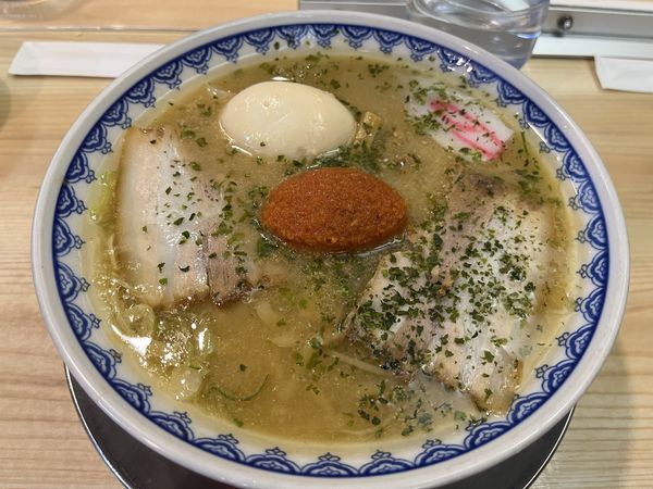 「赤湯からみそラーメン&みそ味玉」@龍上海 新横浜ラーメン博物館店の写真