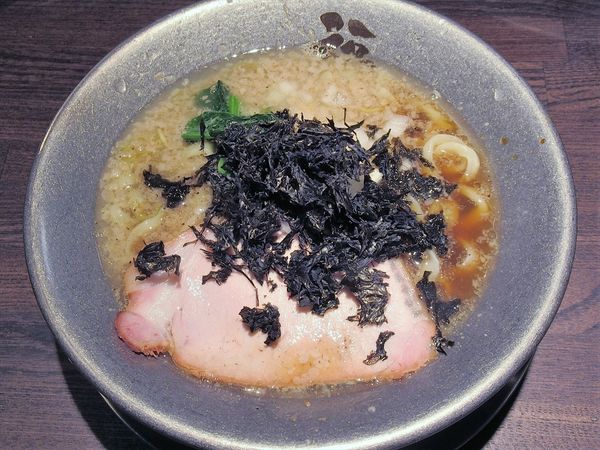 「中華そば（850円）」@背油中華そば 福鳳の写真