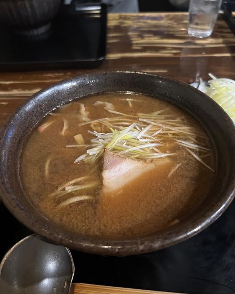 「中華そば小」@もちもちの木 白岡店の写真