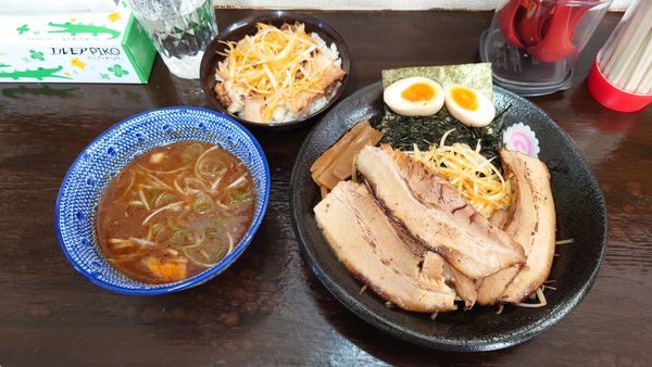 「ネギつけそば（小） 850円+賄いチャーシュー丼 280円」@麺屋こうきの写真