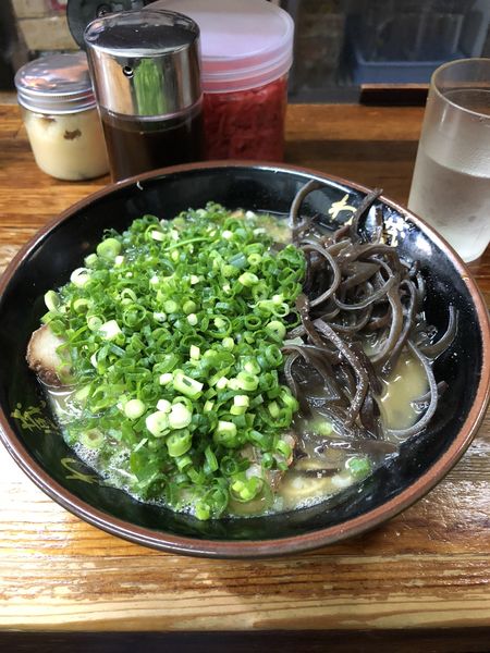 「ラーメン」@博多とんこつラーメン わ蔵 歌舞伎町店の写真