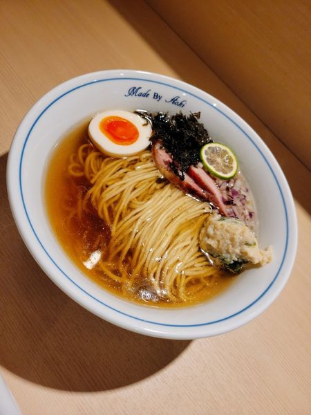 「淡麗煮干しらーめん 醤油」@中華蕎麦 あお木 secondの写真