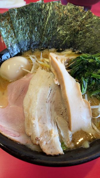 「特製ラーメン」@横浜ラーメン とんこつ家 鹿島店の写真