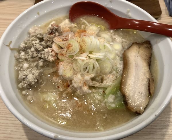 「[限定]背脂味噌ラーメン」@拉麺 大公 南太田本店の写真