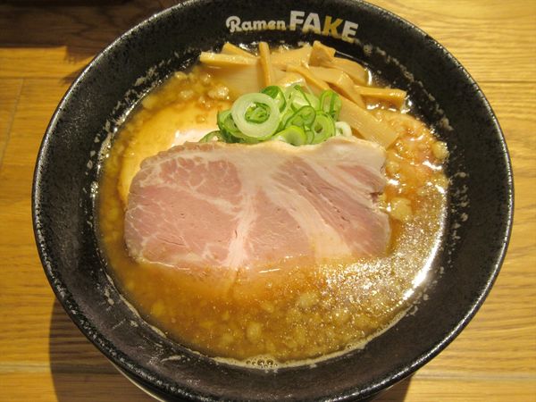 「みそらーめん(930円)」@Ramen FAKEの写真