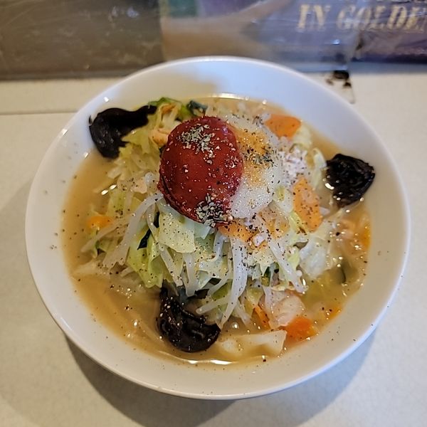 「チリトマトたんめん小太麺」@麺処 まるよし商店の写真