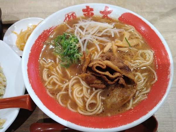 「徳島醤油ラーメン」@ラーメン東大 イオンモール草津店の写真
