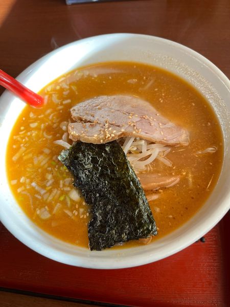 「白みそラーメン」@ホワイト餃子 はながさ本店の写真