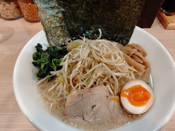 「たちひらラーメン」@塩豚骨らーめん たちひらの写真