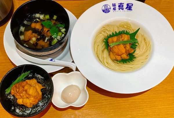 「【プレミアム限定】雲丹三昧つけ麺with昆布水＋うにごはん」@麺屋 真星の写真