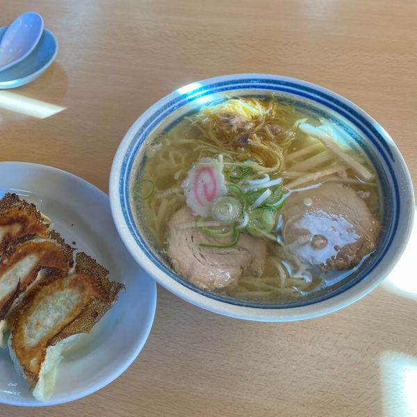 「生姜らーめん　餃子」@小三郎の写真