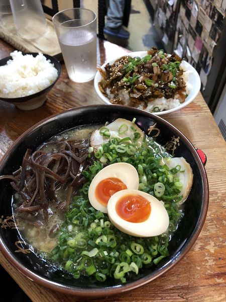 「ラーメン」@博多とんこつラーメン わ蔵 歌舞伎町店の写真