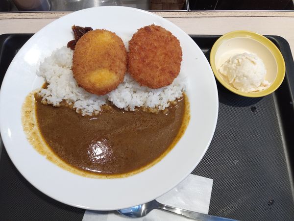 「朝コロッケカレー390円(クーポンポテサラ)」@松のや 花園町店の写真