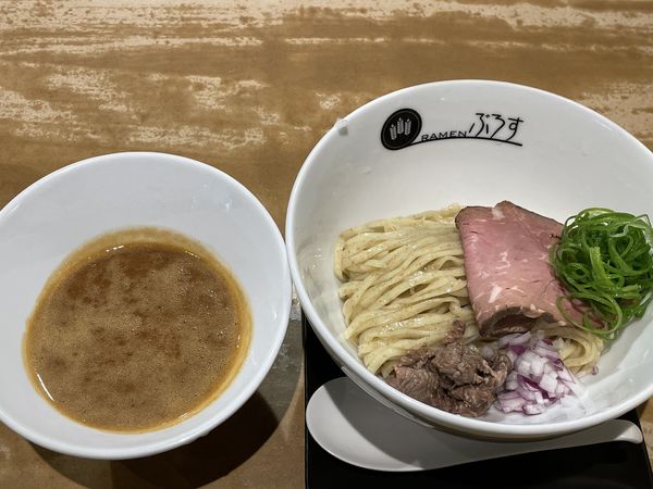 「牛白湯つけ麺　￥９６０」@Ramenぶろすの写真