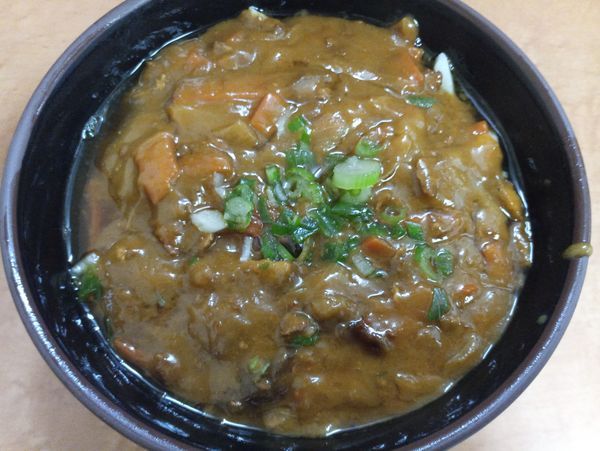 「カレーうどん540円」@自笑亭の写真