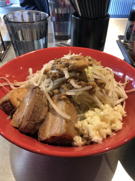 「ブタメン　中」@恵比寿ブタメン 西千葉駅前店の写真