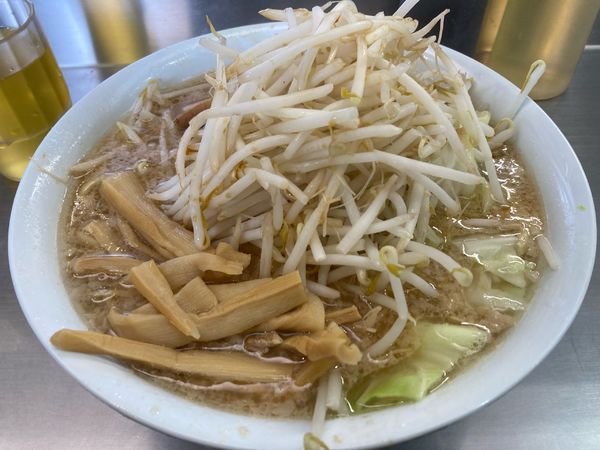 「モヤシラーメン　1100円」@ホープ軒 千駄ヶ谷本店の写真