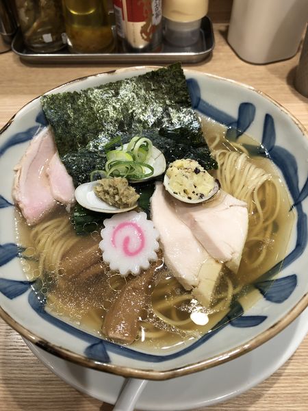 「蛤醤油トリュフバターらぁ麺1200円」@貝と煮干し、時々濃厚の写真