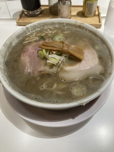 「濃口煮干そば」@中華そば ひらこ屋 東京ラーメンストリート店の写真