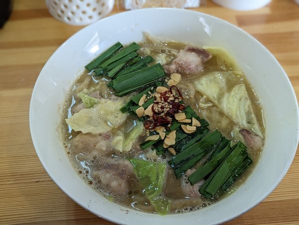 「モツ鍋風味噌らーめん」@らーめん 桐麺 本店の写真