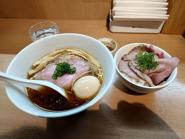 「特製らぁ麺 チャーシュー丼」@らぁ麺 田じまの写真